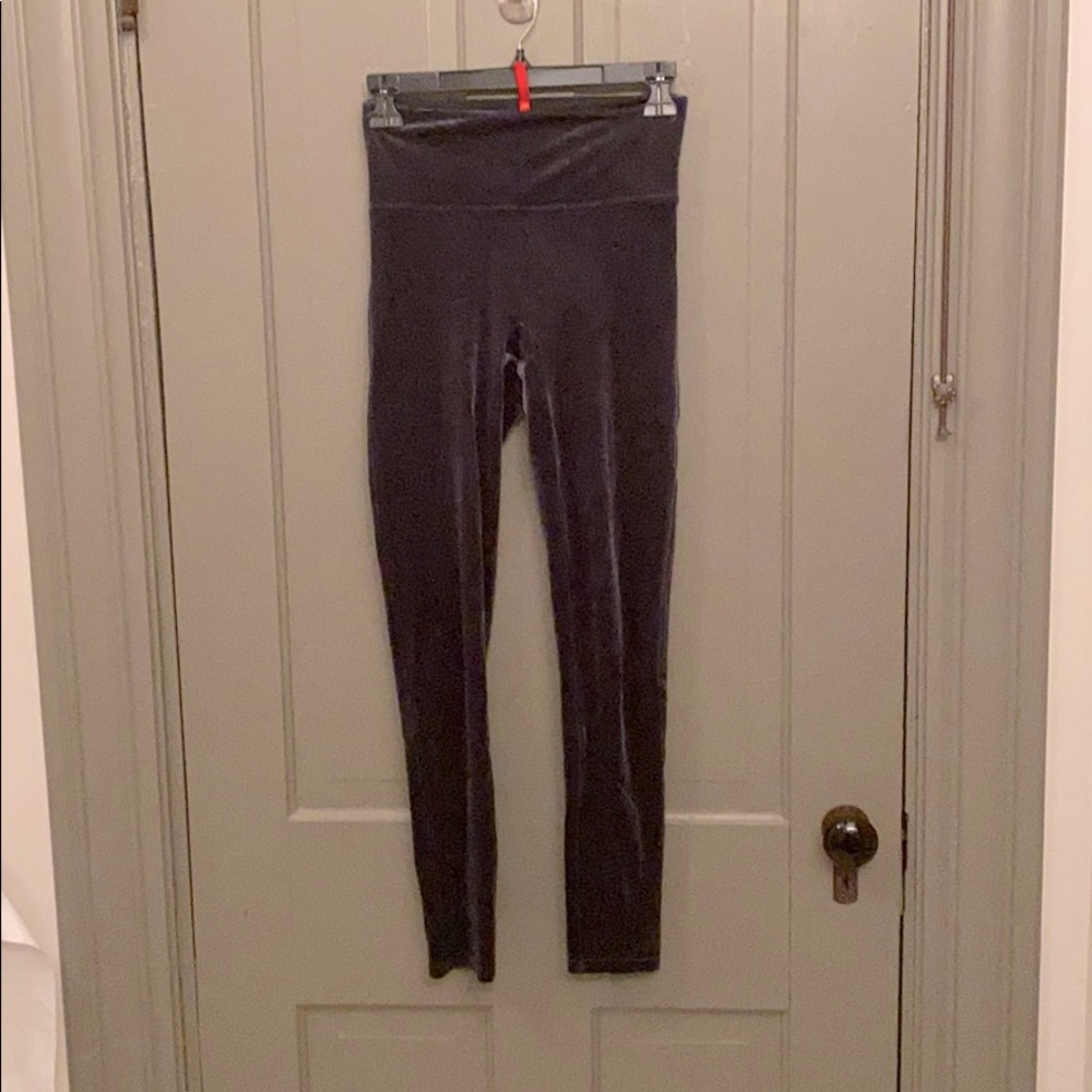 Navy velvet leggings